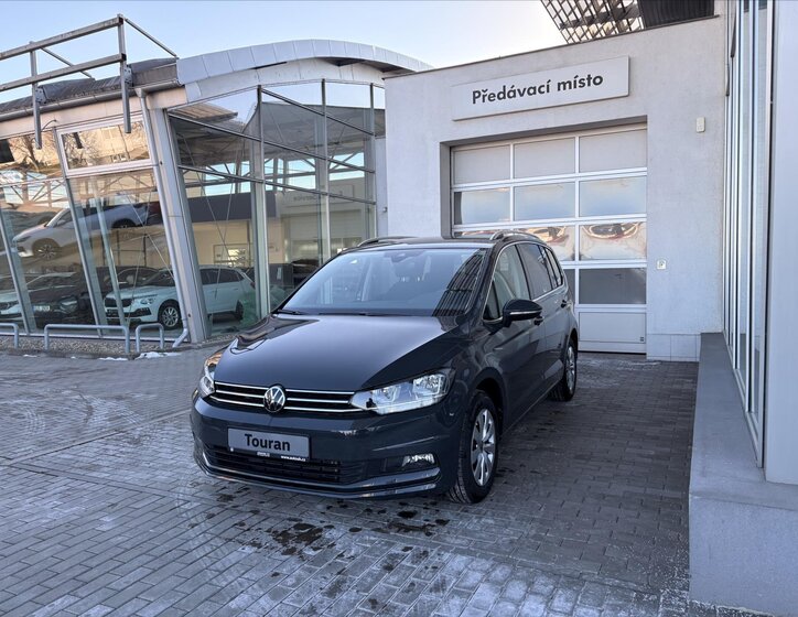 Volkswagen Touran MPV 1,5 l 110 kw