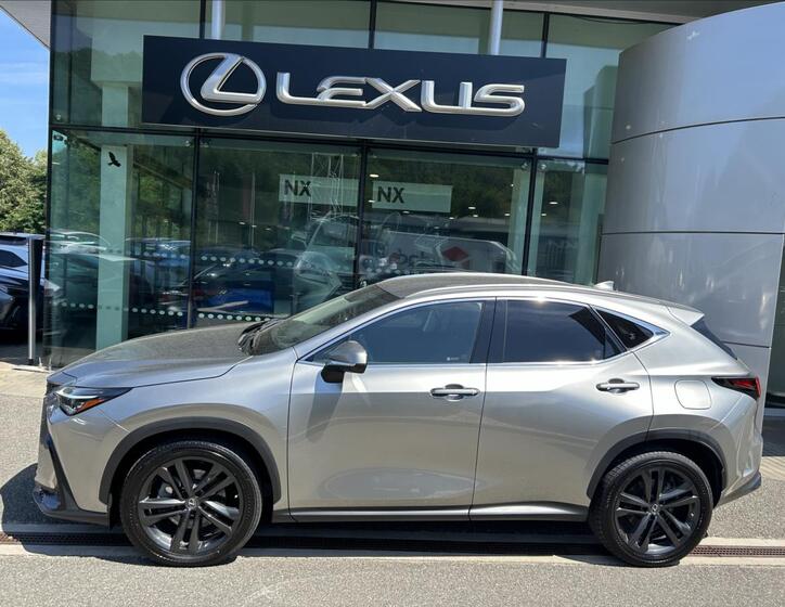 Lexus NX 450h+ 2