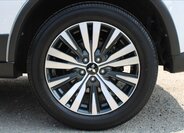 Mitsubishi Outlander SUV / Terénní 2,0 l 110 kw