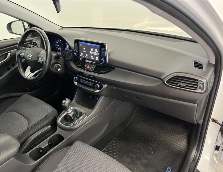 Hyundai i30 Kombi 998,0 88 kw