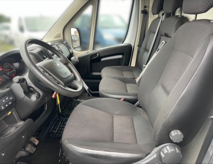 Peugeot Boxer 7