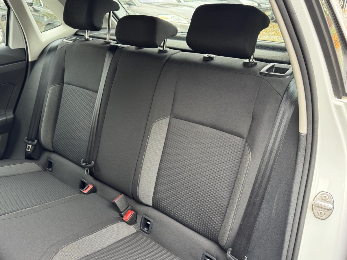 Volkswagen Polo Hatchback 999,0 70 kw