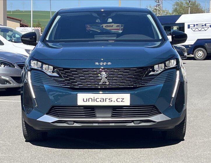 Peugeot 3008 SUV / Terénní 1,5 l 96 kw