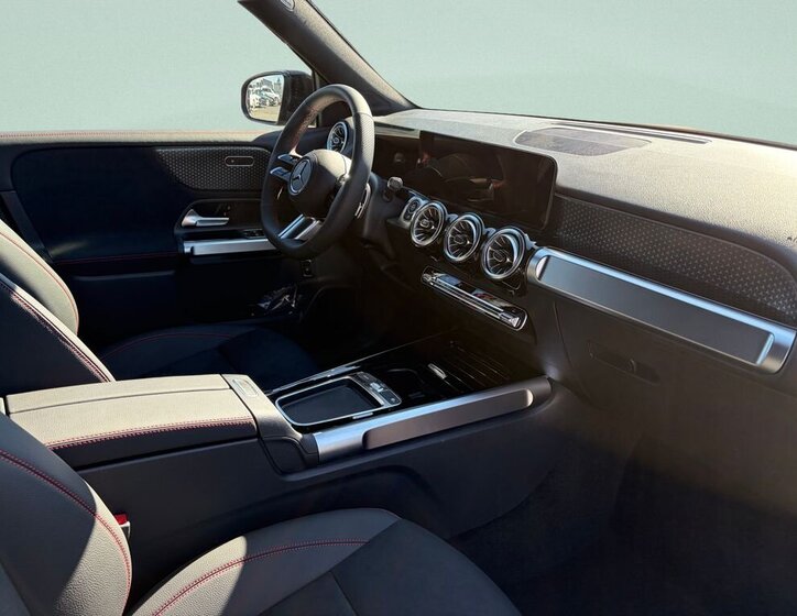 Mercedes-Benz GLB SUV / Terénní 1,5 l 120 kw