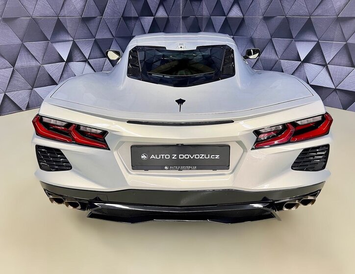 Chevrolet Corvette 8