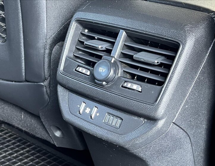 Peugeot 5008 SUV / Terénní 1,2 l 96 kw