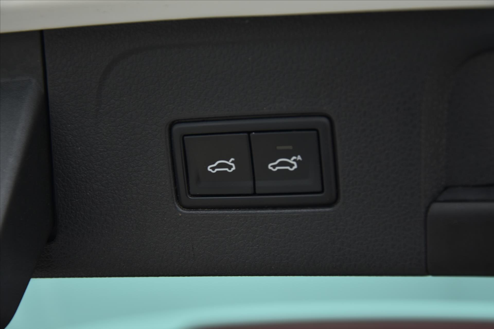 Volkswagen Passat Kombi 2,0 l 140 kw