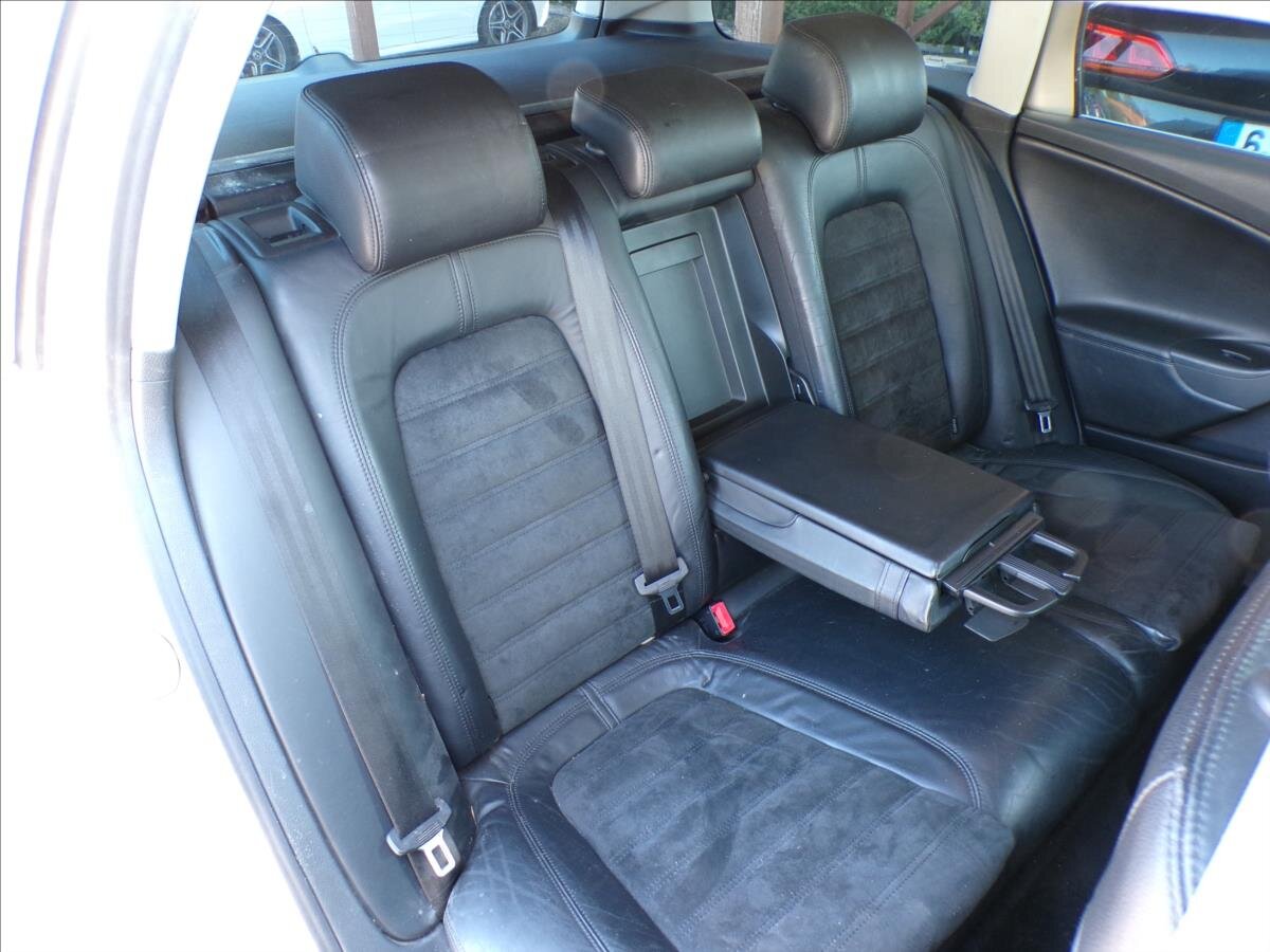 Volkswagen Passat Kombi 2,0 l 147 kw