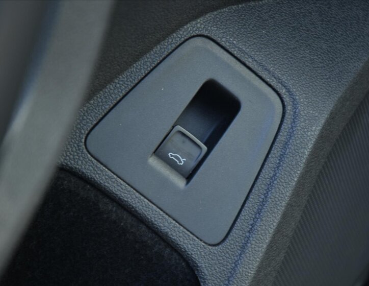 Volkswagen Tiguan SUV / Terénní 2,0 l 110 kw