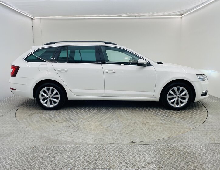 Škoda Octavia Kombi 1,5 l 96 kw