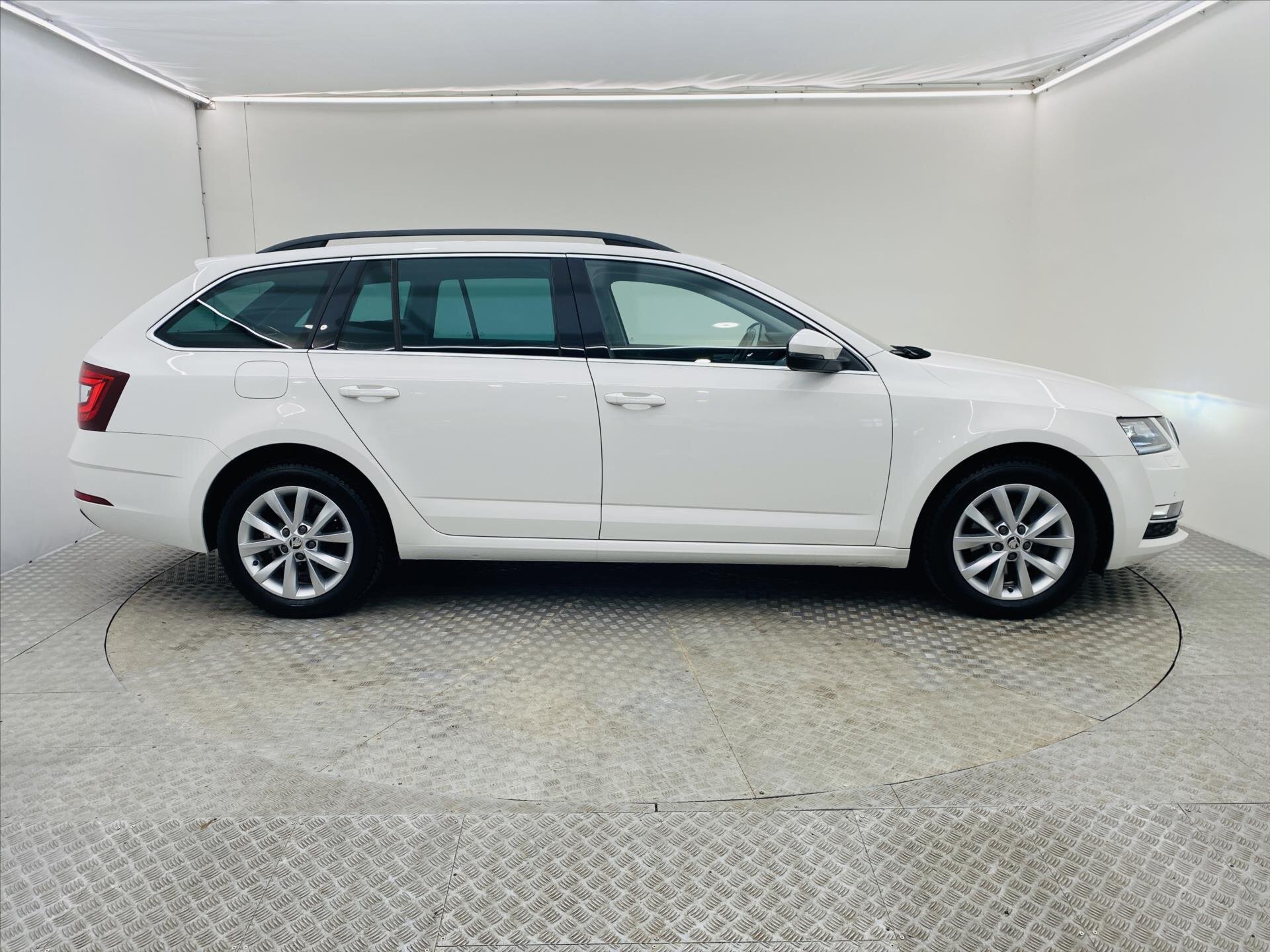 Škoda Octavia Kombi 1,5 l 96 kw