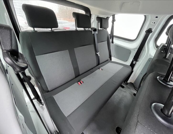 Opel Vivaro Ostatní 2,0 l 106 kw