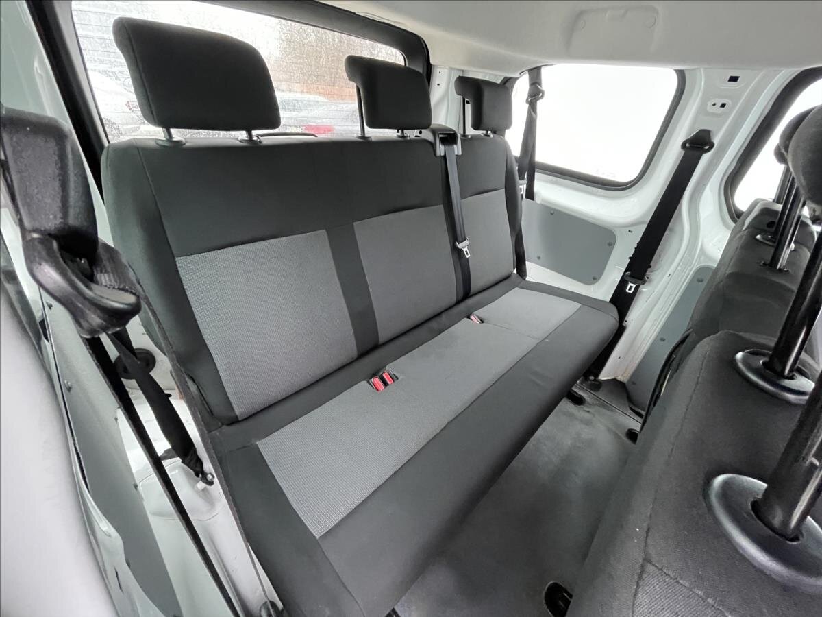 Opel Vivaro Ostatní 2,0 l 106 kw