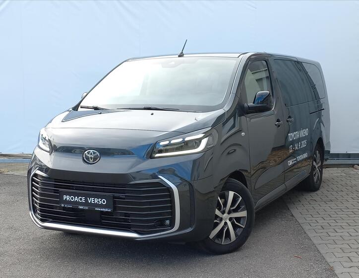 Toyota ProAce Verso 1