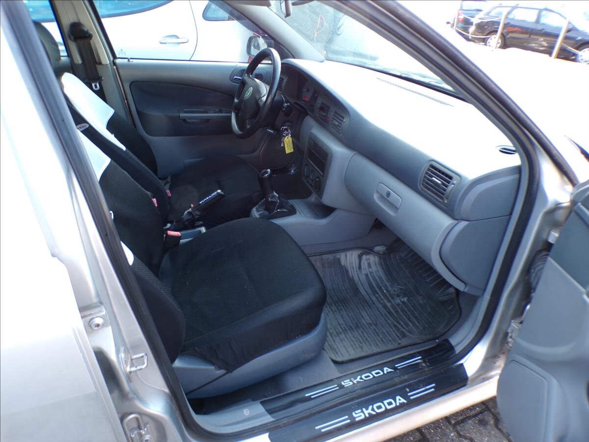 Škoda Octavia Hatchback 1,6 l 55 kw