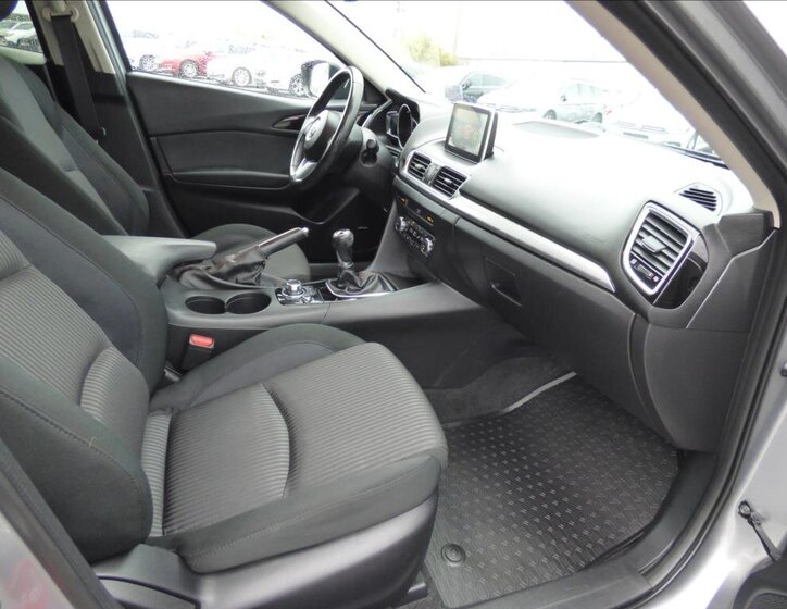 Mazda 3 Hatchback 2,0 l 121 kw