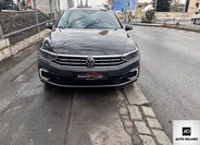 Volkswagen Passat 48