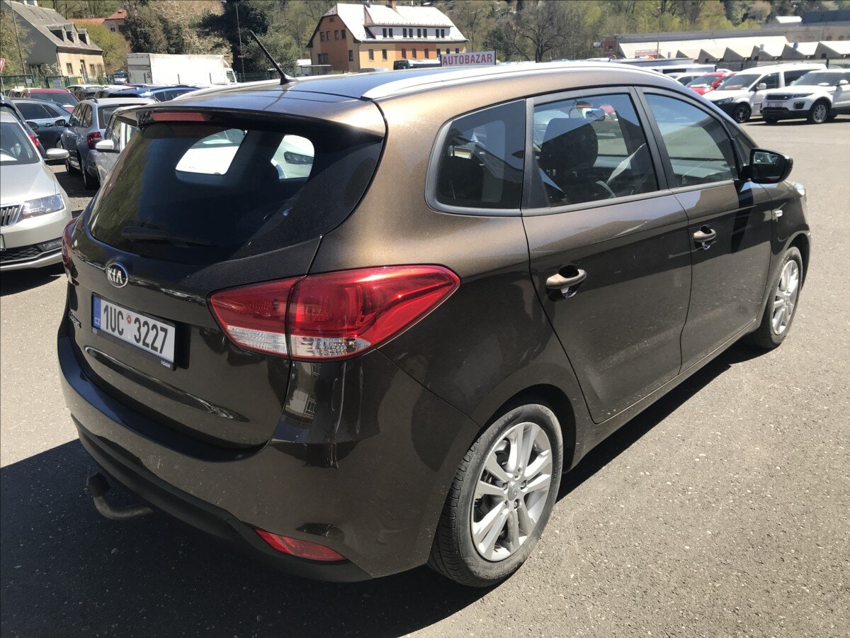 KIA Carens Kombi 1,6 l 99 kw