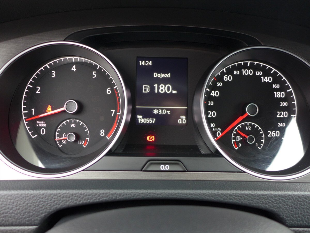 Volkswagen Golf Hatchback 1,2 l 77 kw