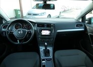 Volkswagen Golf 30