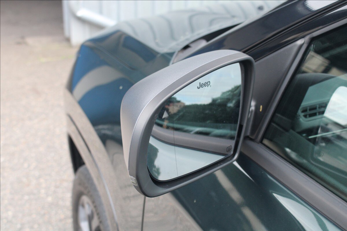 Jeep Compass SUV / Terénní 1,3 l 110 kw