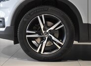 Volvo XC40 SUV 2,0 l 145 kw