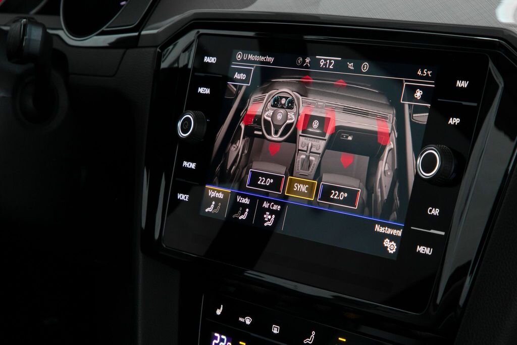 Volkswagen Passat Kombi 2,0 l 110 kw