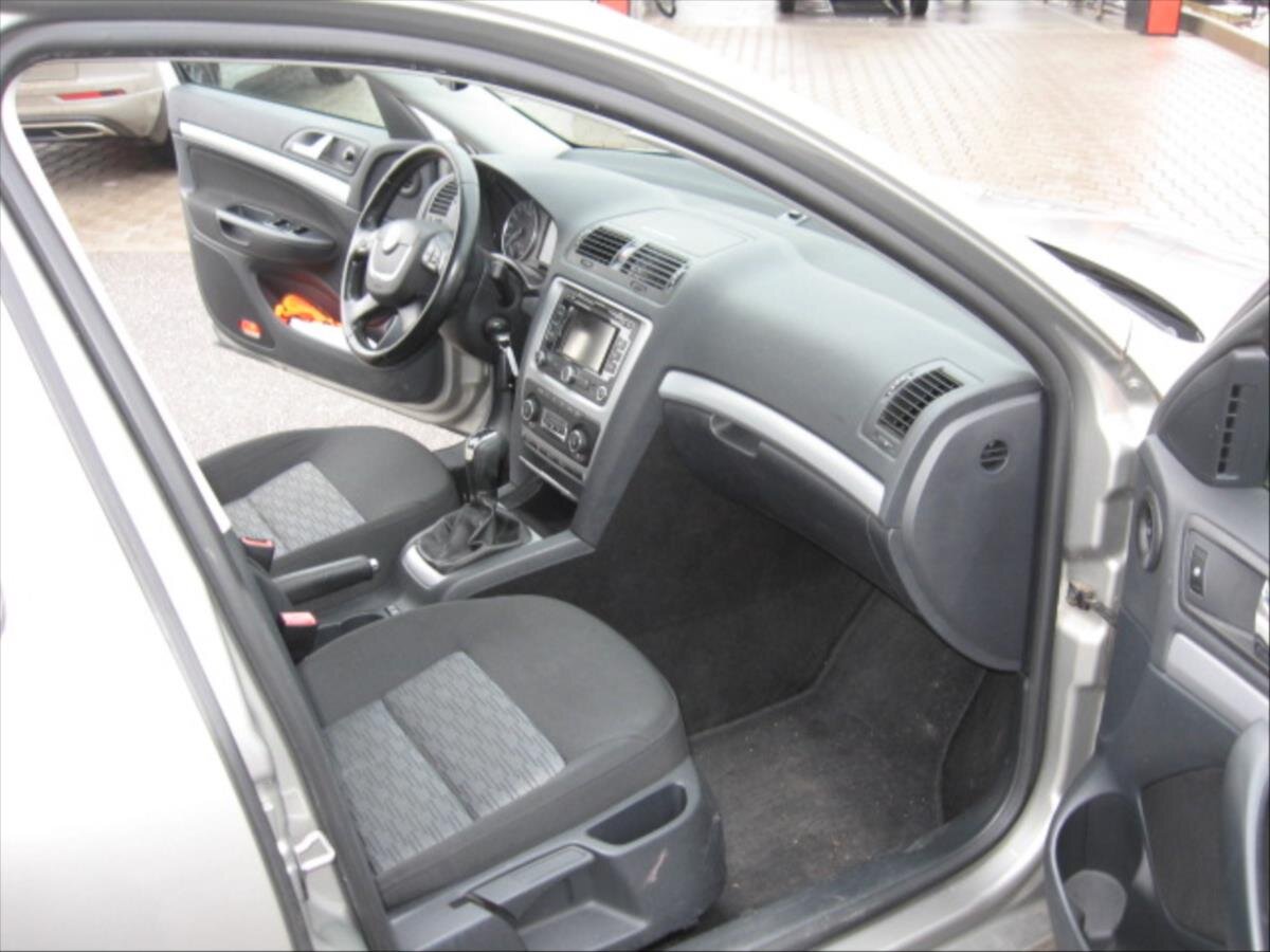 Škoda Octavia Kombi 1,6 l 77 kw