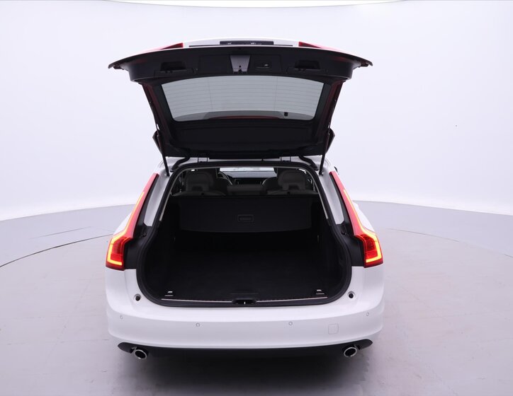 Volvo V90 Kombi 2,0 l 140 kw