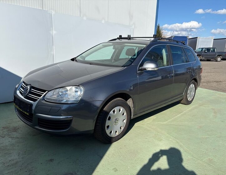 Volkswagen Golf Kombi 1,6 l 75 kw