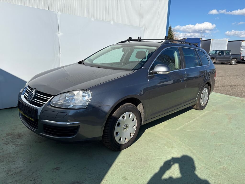 Volkswagen Golf Kombi 1,6 l 75 kw