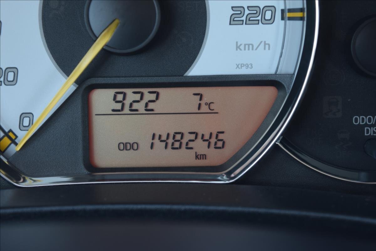 Toyota Yaris Hatchback 998,0 51 kw