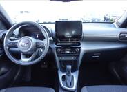 Toyota Yaris Cross 9