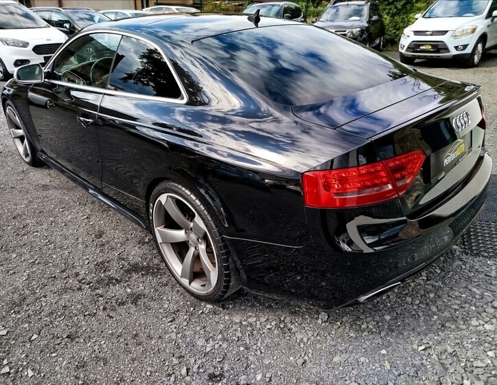 Audi RS 5 Kupé 4,2 l 331 kw