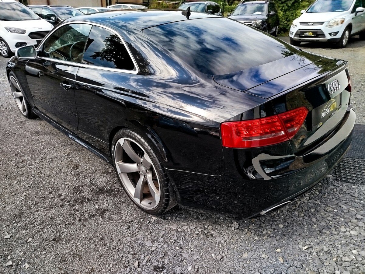 Audi RS 5 Kupé 4,2 l 331 kw