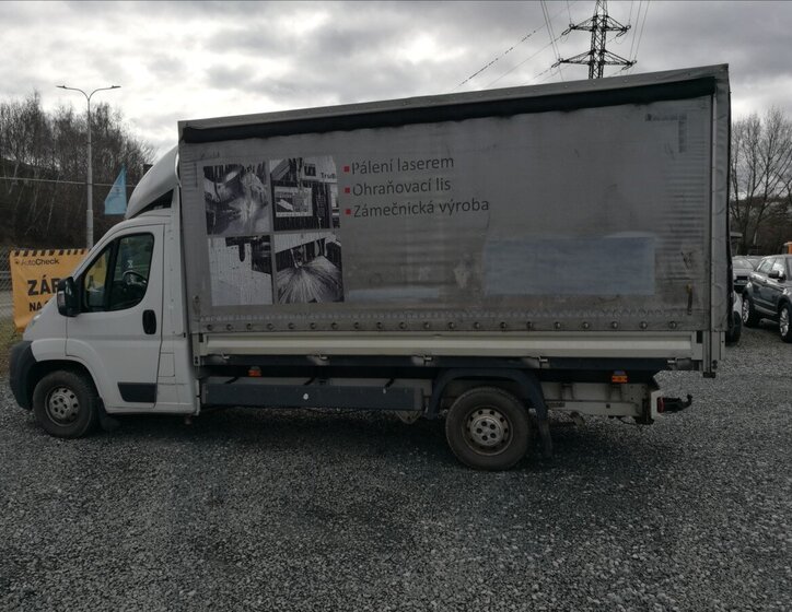 Peugeot Boxer Valník 2,2 l 110 kw
