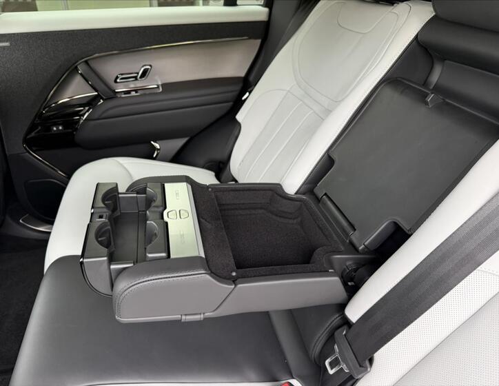 Land Rover Range Rover Sport 30