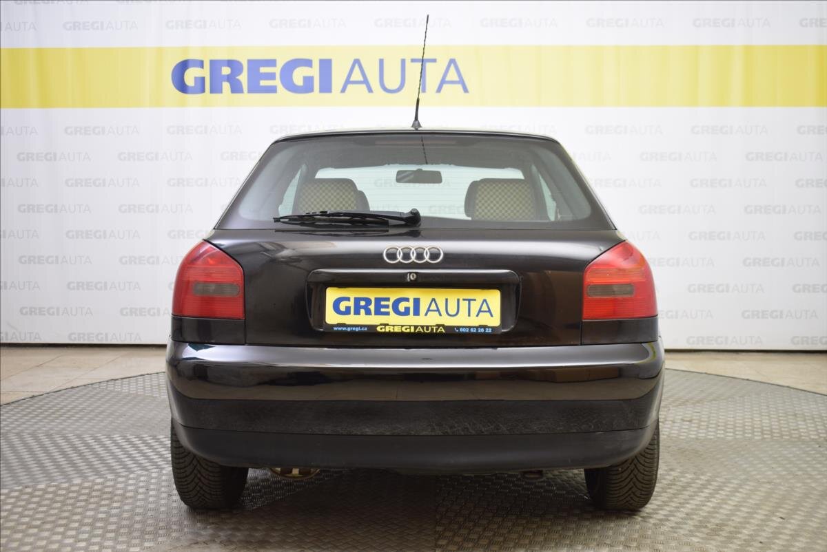 Audi A3 Hatchback 1,6 l 74 kw