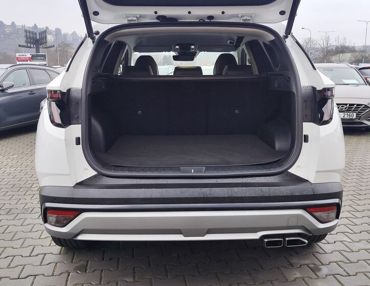 Hyundai Tucson SUV 1,6 l 118 kw