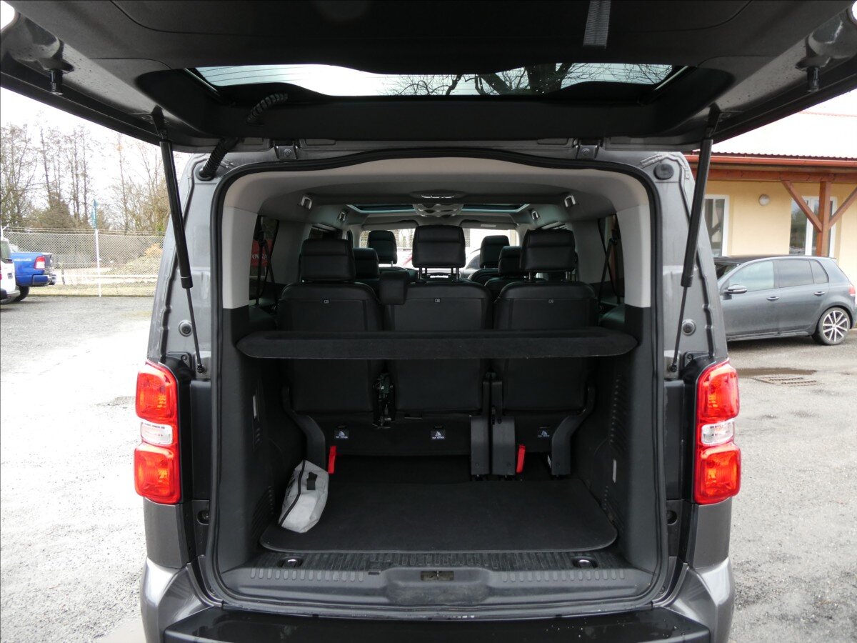 Peugeot Traveller MPV 2,0 l 130 kw