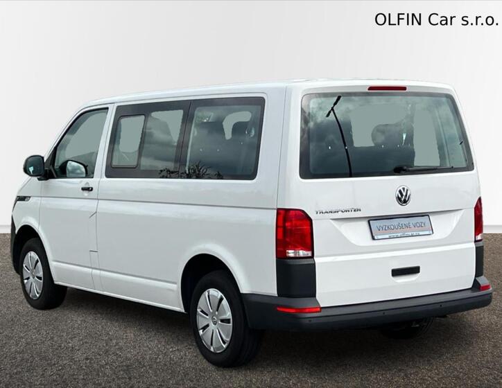 Volkswagen Transporter 9