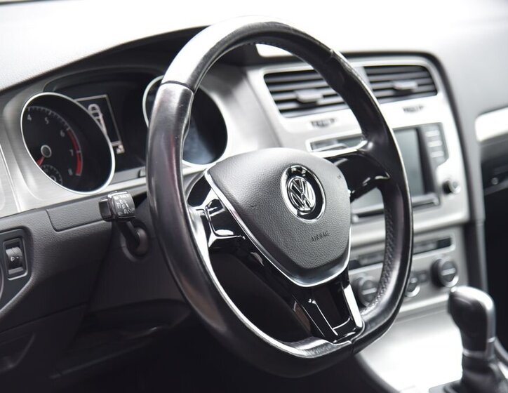 Volkswagen Golf Kombi 1,4 l 81 kw