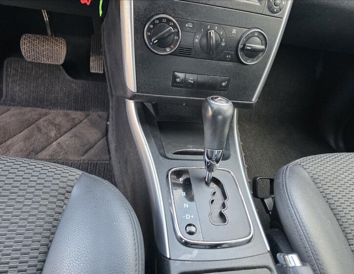 Mercedes-Benz Třídy A Kombi 1,5 l 70 kw