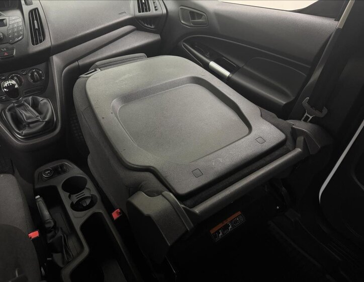 Ford Tourneo Connect 29