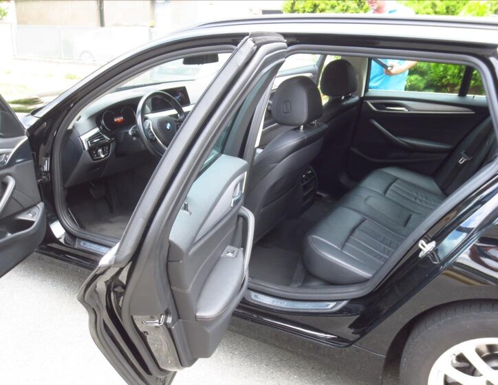 BMW Řada 5 Kombi 2,0 l 140 kw