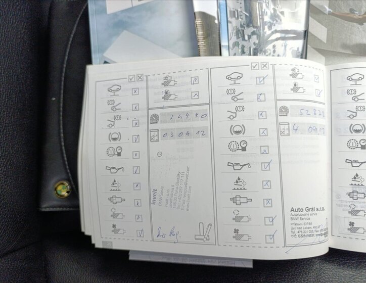 BMW Řada 5 Sedan 3,0 l 180 kw