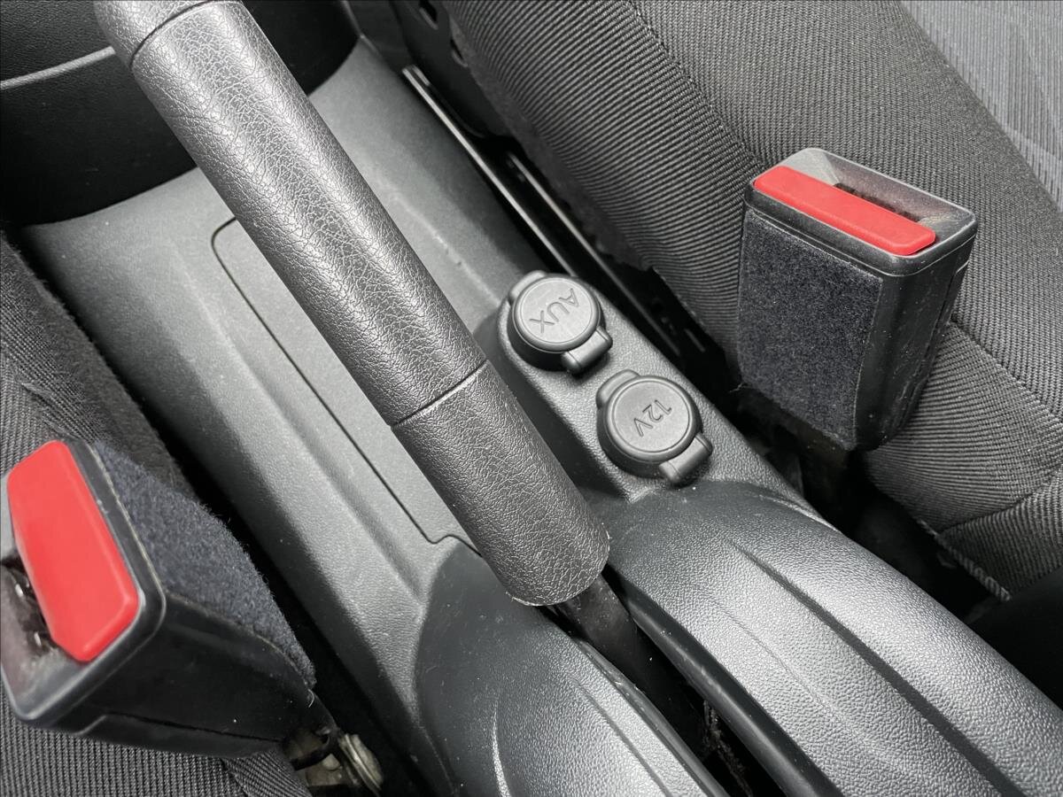 Citroën C-Elysée Sedan 1,2 l 61 kw