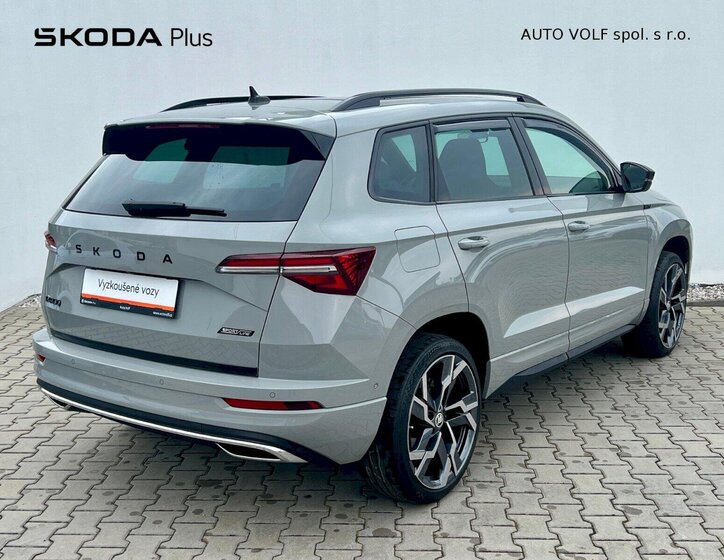 Škoda Karoq SUV / Terénní 1,5 l 110 kw