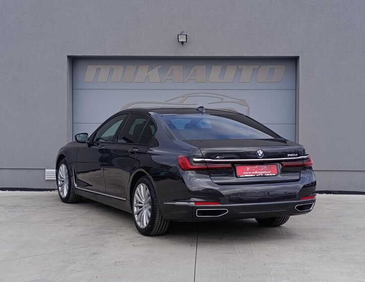 BMW Řada 7 Ostatní 3,0 l 250 kw