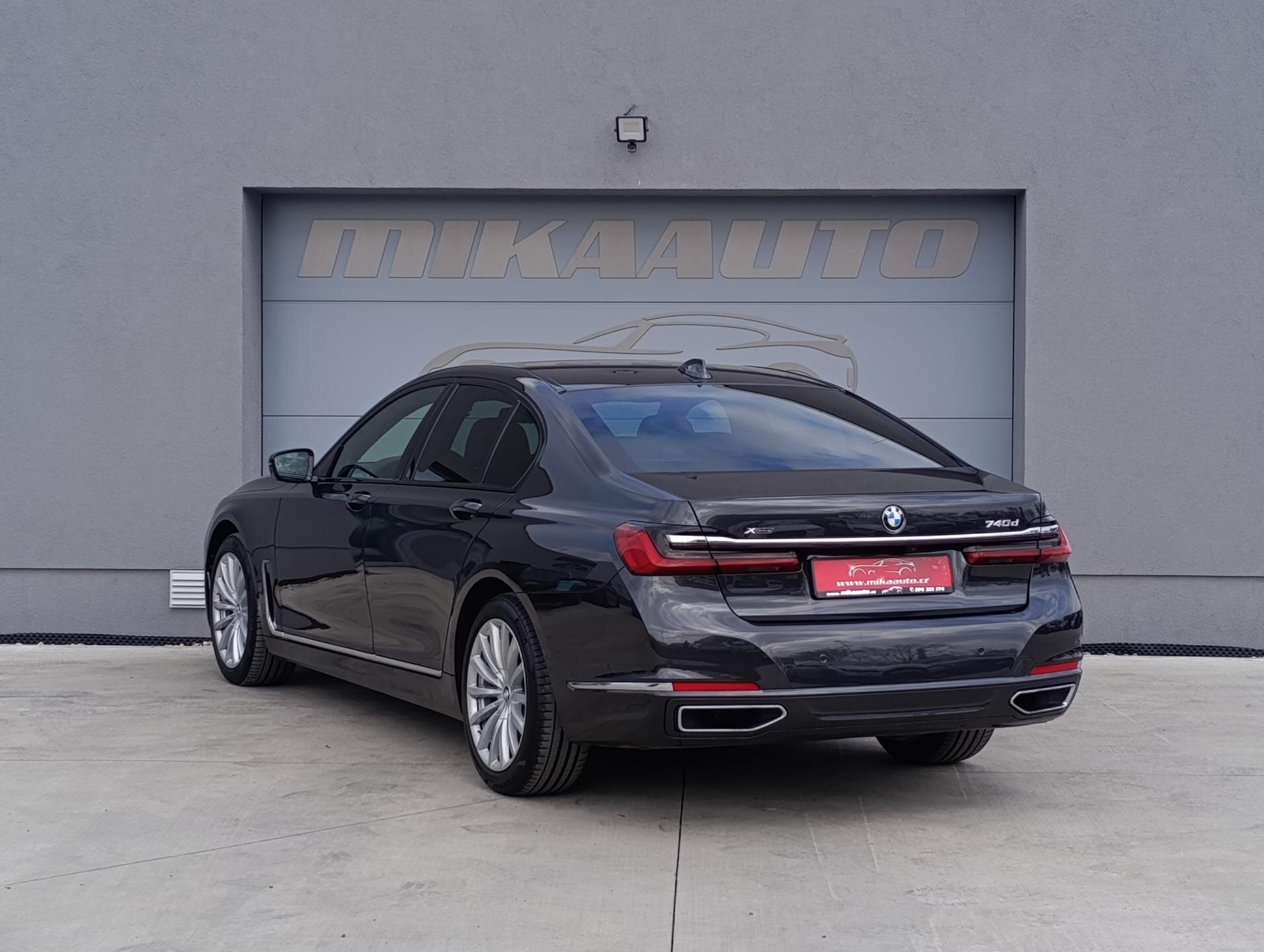 BMW Řada 7 Ostatní 3,0 l 250 kw